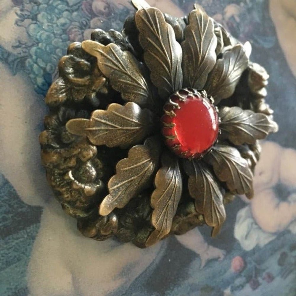 HTF Antique Art Nouveau Red Vauxhall Glass Bohemian Czech Repousse Brass Brooch